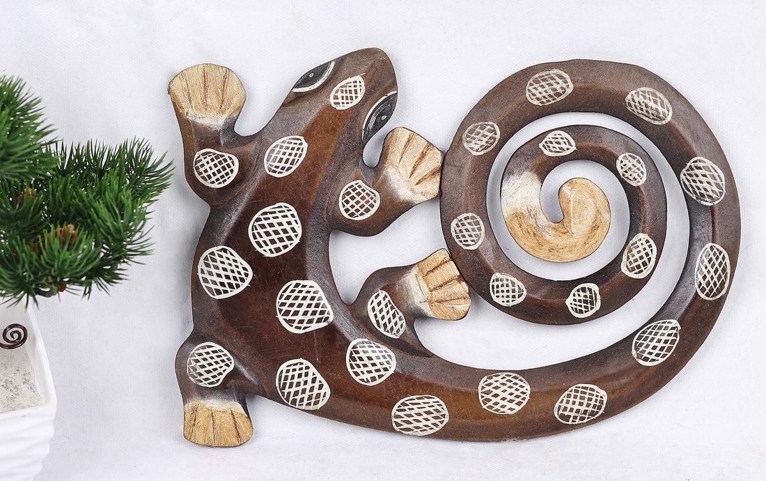 Wooden decorative Lizard Kuba 30 cm